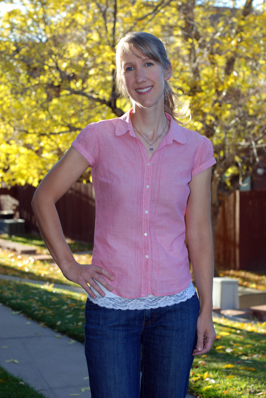 The My Hip-t comes in a version with lace on the bottom edge.