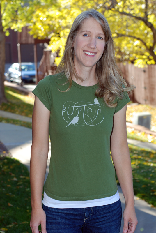 When worn under shirt, the My Hip-T looks just like a layering piece without all the extra bulk.